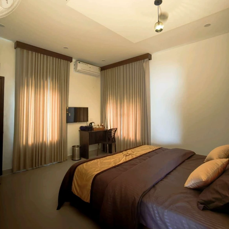 AC Room AC Room